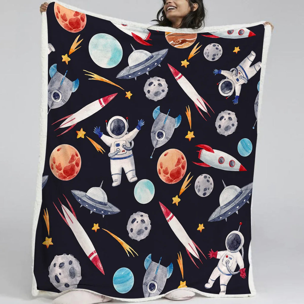 Black astronaut themed sherpa fleece blanket with hemmed edges, available in 130x150cm and 150x200cm sizes.
