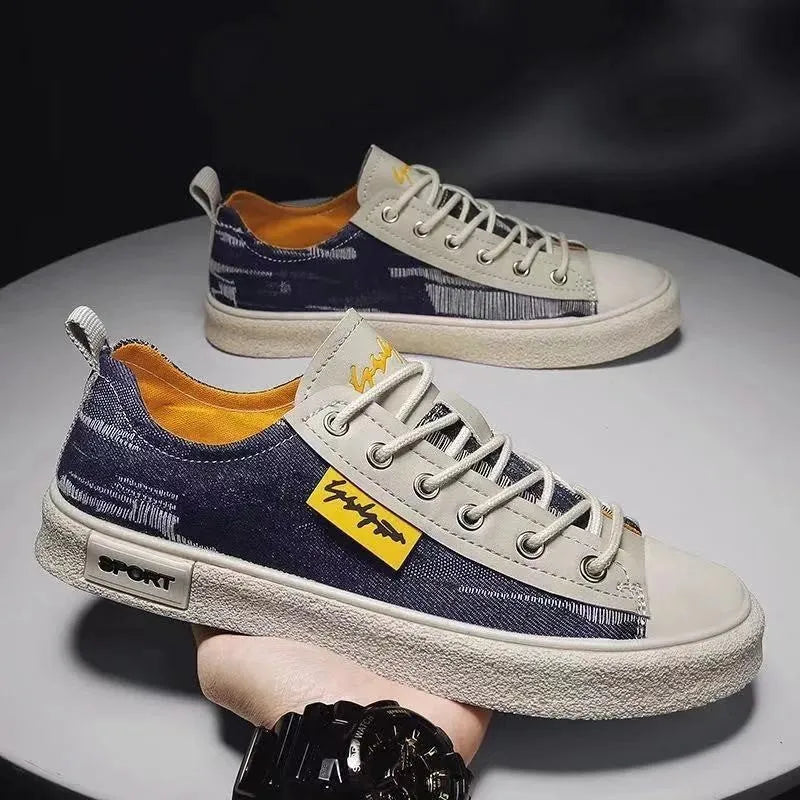 Men's canvas casual shoes in dark blue with round toe and lace-up design