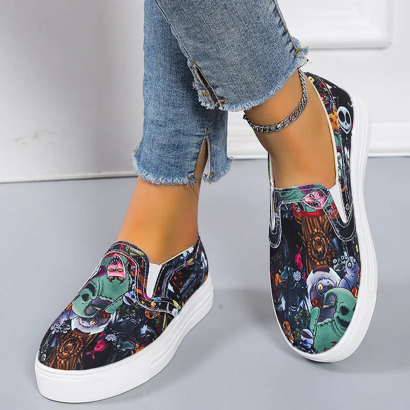 Women's casual canvas shoes in multiple colours with flat rubber soles