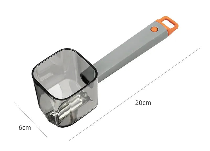 Creative single head stainless steel vegetable peeler with PP handle in green colour