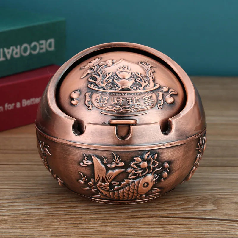 Creative bronze and red copper alloy ashtray with smoke extinguishing slot in various decorative styles.