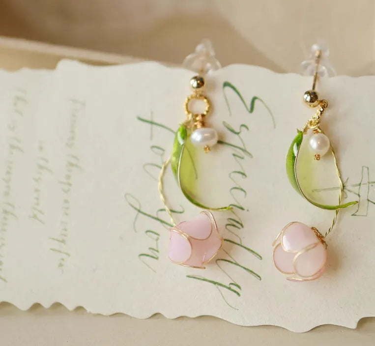 Handmade lily winding resin ear studs, 4.5cm floral drop earrings, colour as shown