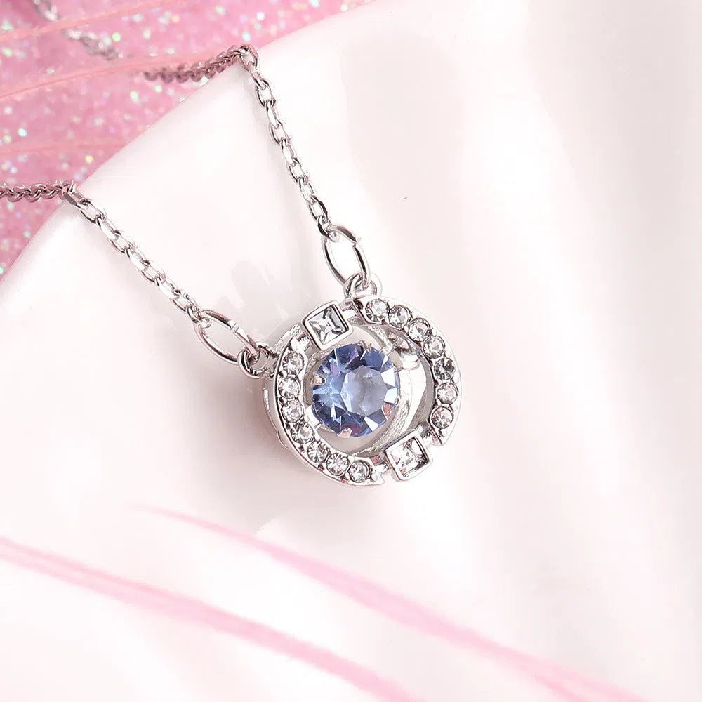 Crown necklace pendant with rhinestone stones on copper base, cross chain, geometric shape, available in four colour variants