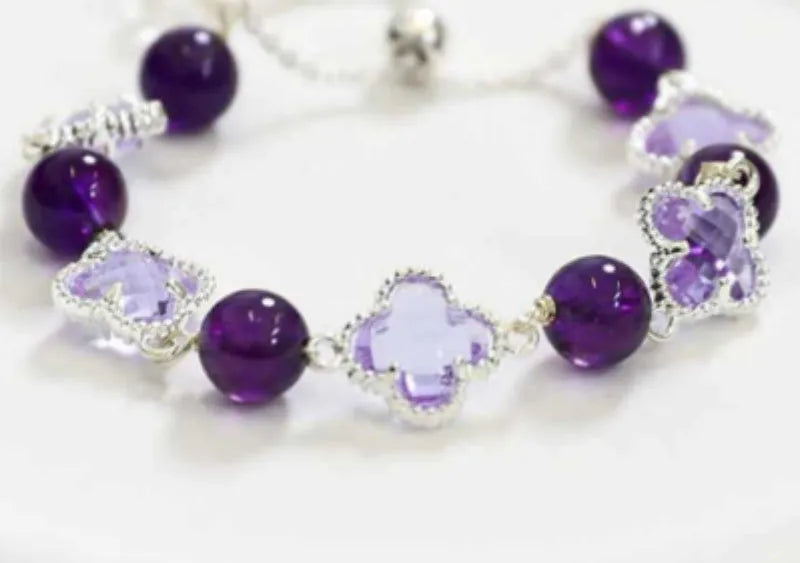 Women's electroplated artificial amethyst bracelet with four-leaf clover pendant and U-shaped bangle design