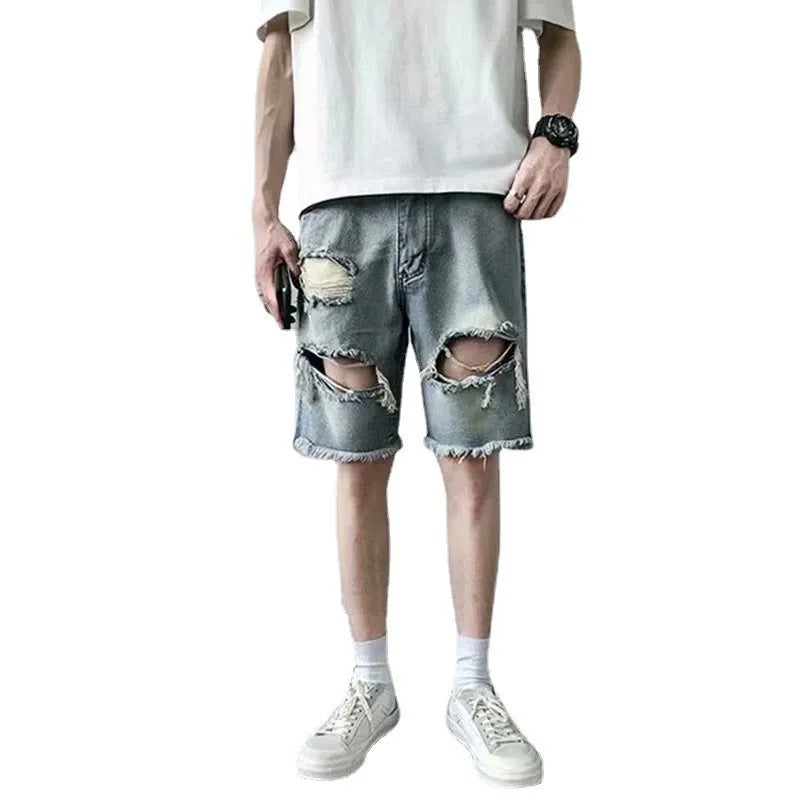 Men's thin ripped denim shorts in retro colour, mid-rise straight-leg Bermuda style with zipper fly