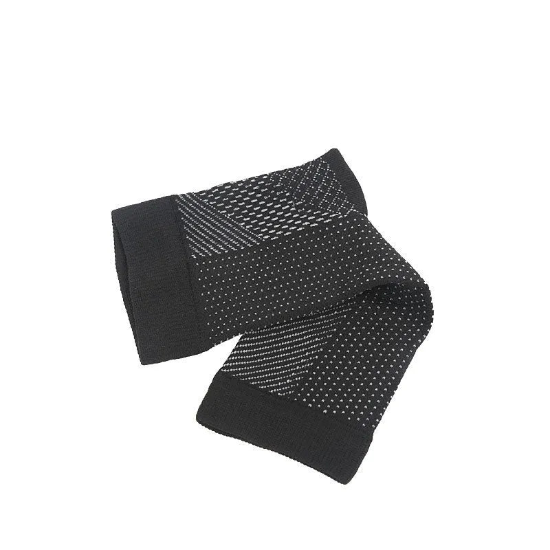 Korean-style heel invisible pressure sports foot socks in white, black, skin colour and copper.