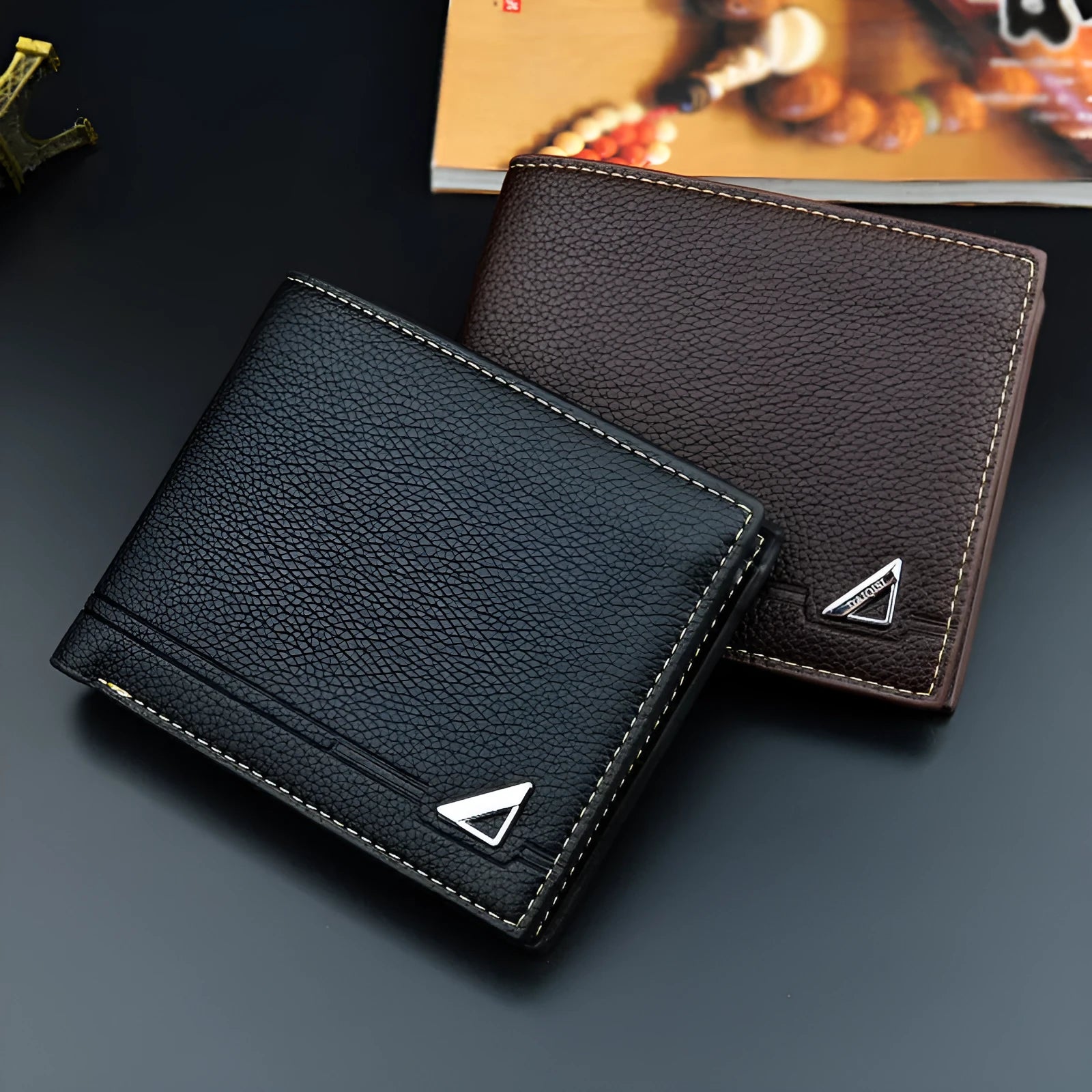 Men's short soft lychee pattern polyurethane leather wallet with multiple card slots and coin bag in black