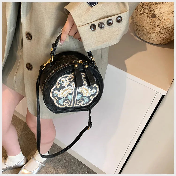 Soft Chinese embroidery shoulder messenger bag with horizontal square shape and adjustable strap