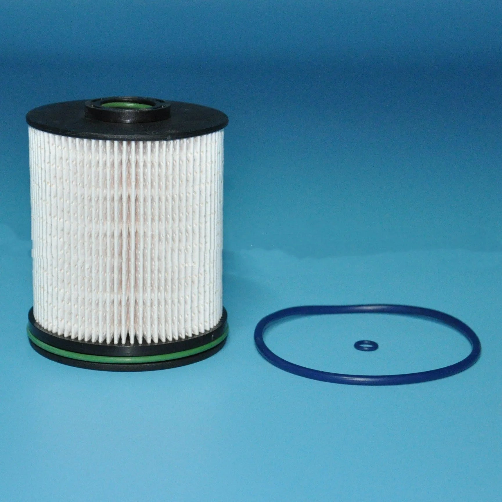 Opel Vauxhall diesel fuel filter element with gasket, 106mm tall, 88mm outer diameter.