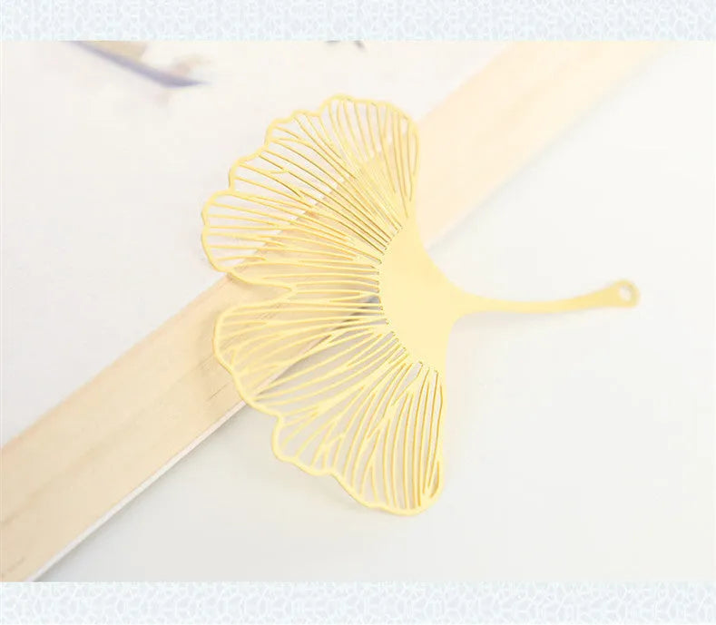 Rose gold electroplated brass bookmark with hollow plating maple leaf design