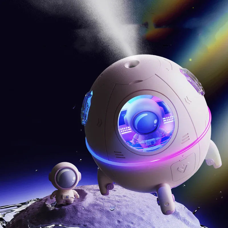 White USB astronaut humidifier vase-shaped ornament with 220ml water tank on desktop