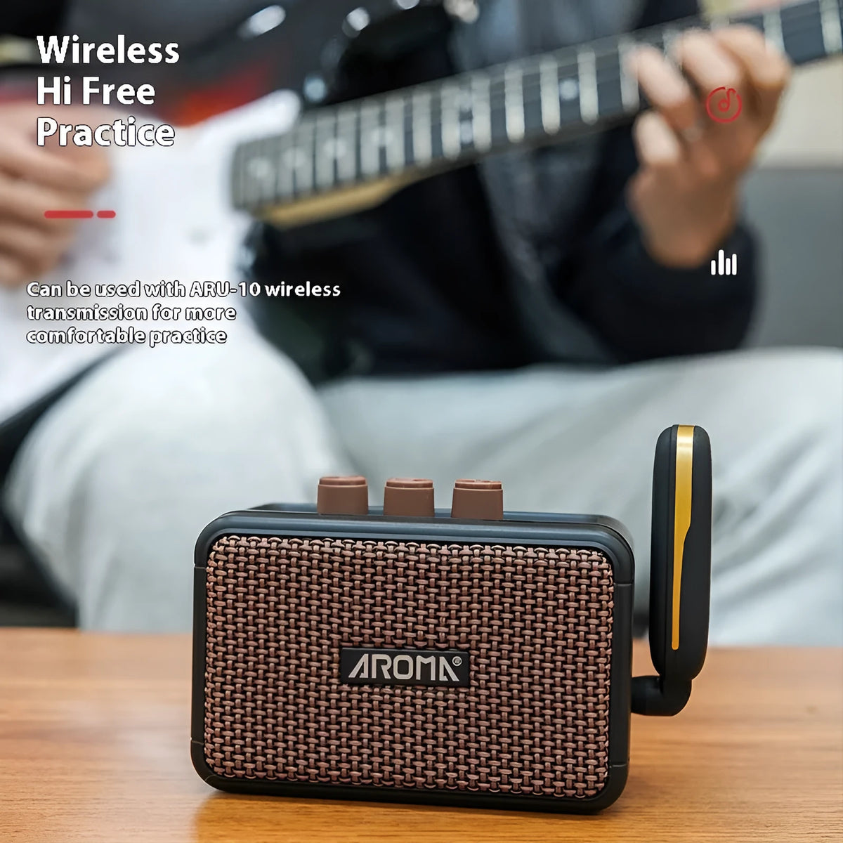 AG04 mini portable electric guitar loudspeaker box in plastic and electronic material for fitness and sports use