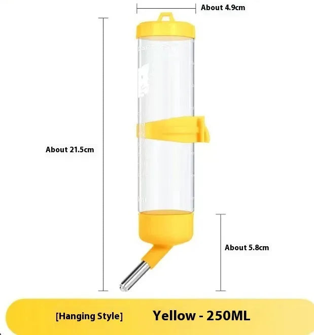 Green plastic ball kettle water feeder for small pets with leak-proof design