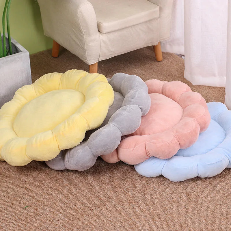 Blue half-surrounded pet nest bed with plush fabric measuring 50x50cm
