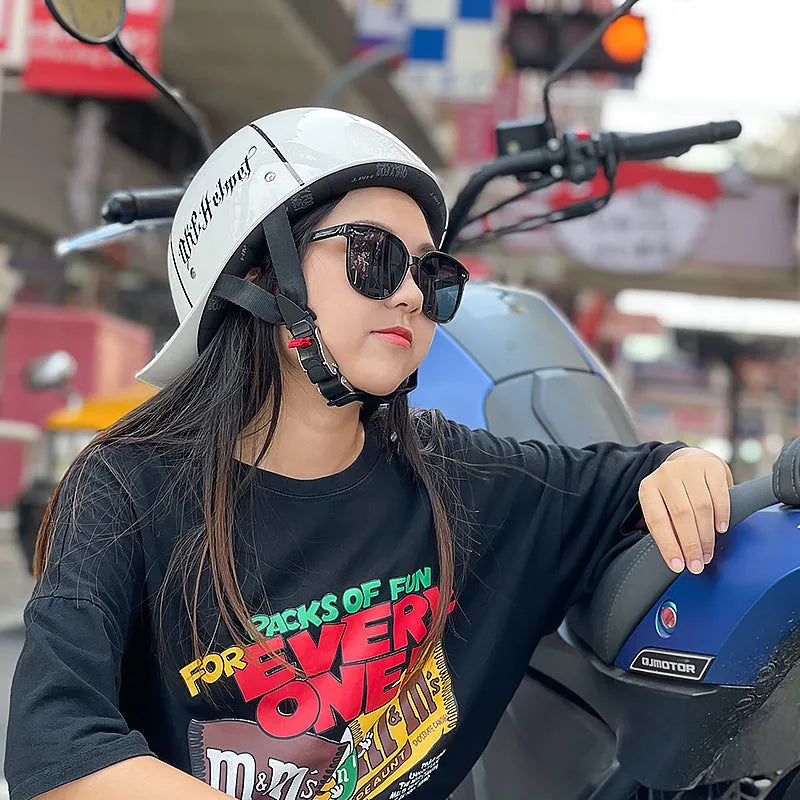 Retro ABS motor helmet in Beauty Missile colour for electric car riding, universal size