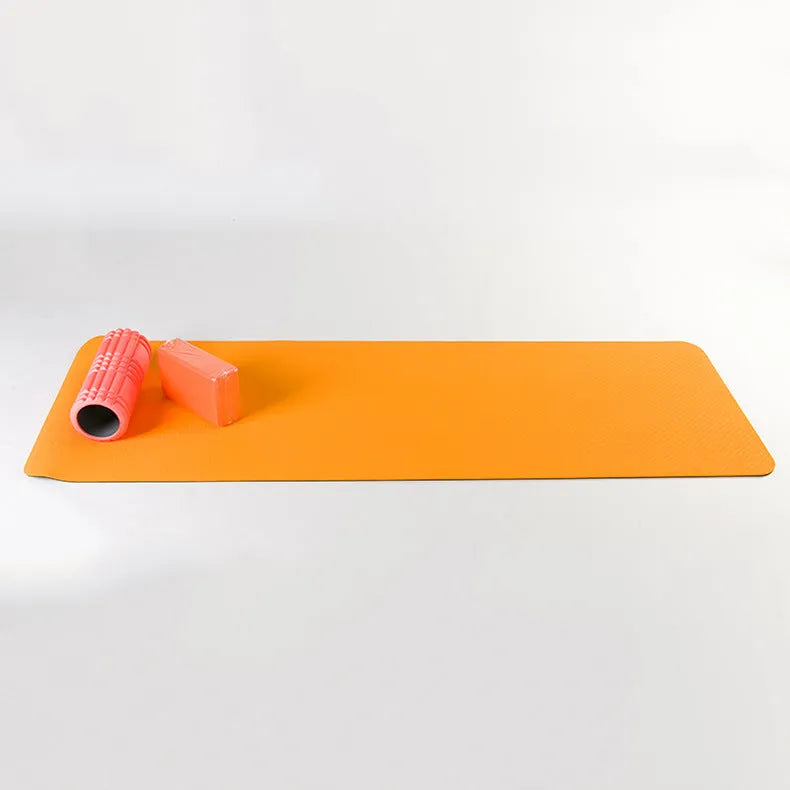 Thickened 8mm two-colour TPE yoga mat in dark blue with lengthened 183x61cm surface