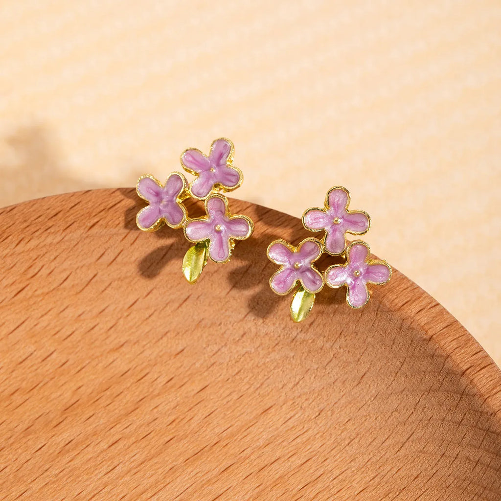 Silver needle flower stud earrings in zinc alloy with electroplated finish, sweet style, colour E39741