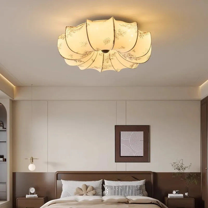 French retro printed ceiling lamp with iron body and fabric shade, 220V bedroom ceiling light