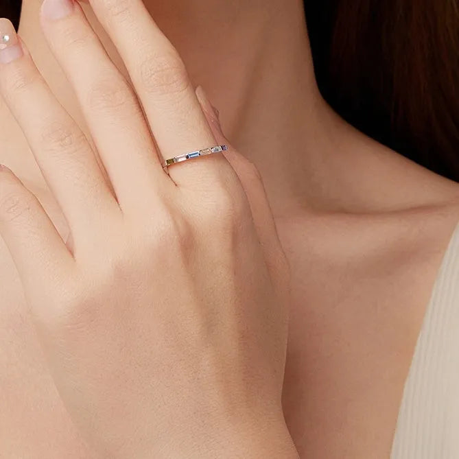 S925 sterling silver women's ring with colour zircon stone and geometric shape, silver colour, US sizes 6 to 8