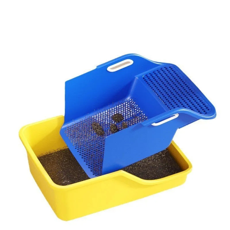 Semi enclosed PP plastic cat litter box with integrated shovel in gray white colour