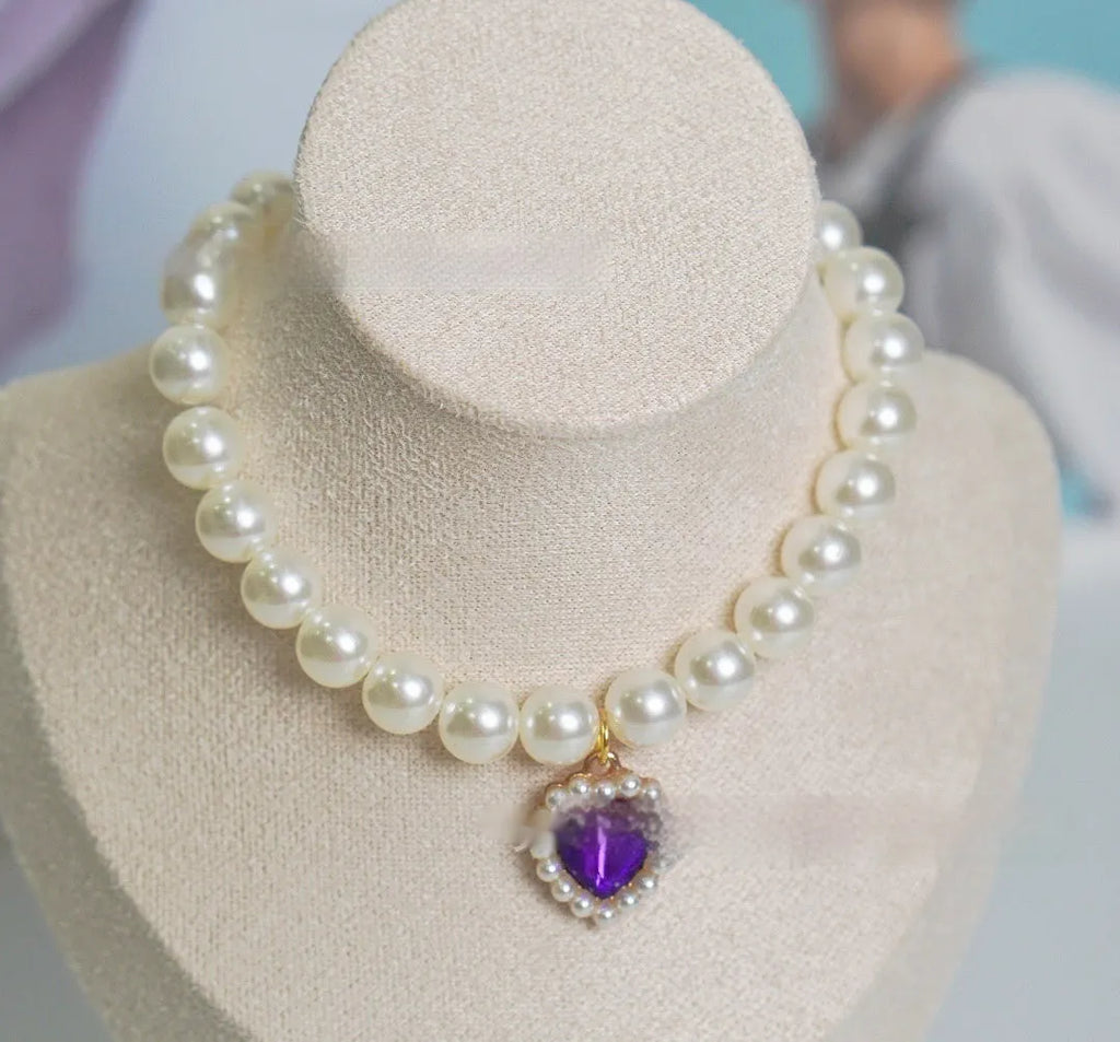 Decorative cat collar necklace with love gem design in translucent colours