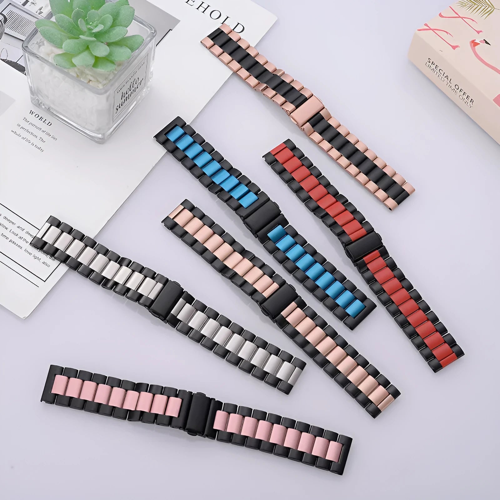 Stainless steel smart watch strap in silver, 22mm width, for Samsung Apple Huawei and universal watches