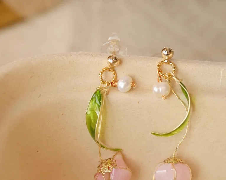 Handmade lily winding resin ear studs, 4.5cm floral drop earrings, colour as shown