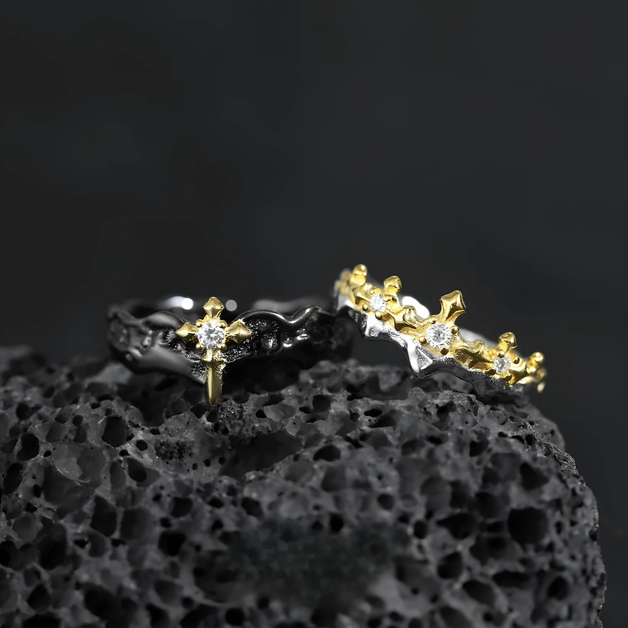 Adjustable opening princess knight couple ring in silver with electroplated finish