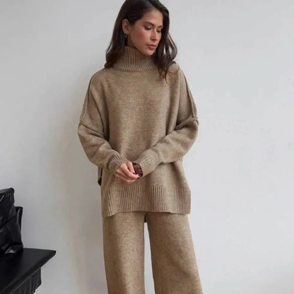 Women’s side-slit sweater suit set in dark grey with trousers and acrylic fabric