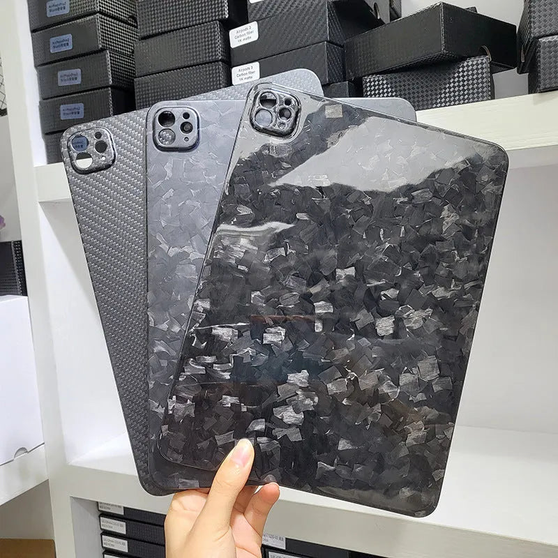Real carbon fibre flat protective cover for Apple iPad Pro 11 in a choice of matte or forged finishes.
