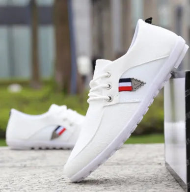 Men's soft-soled canvas shoes in blue, Old Beijing style, with colour stitching and round toe design
