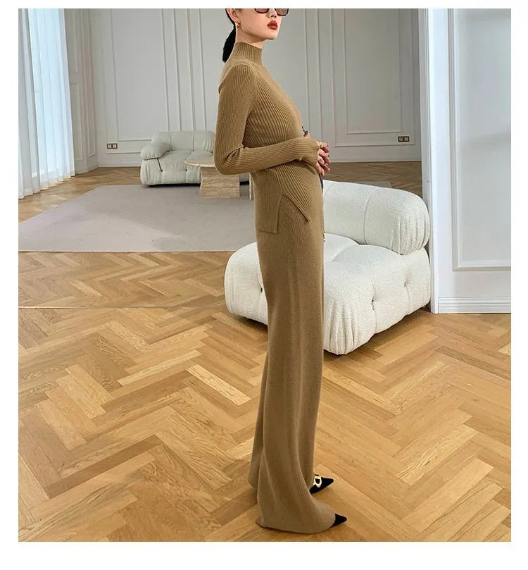 Women's knitted three-piece set with wide-leg pants, coat and leather stitching in apricot