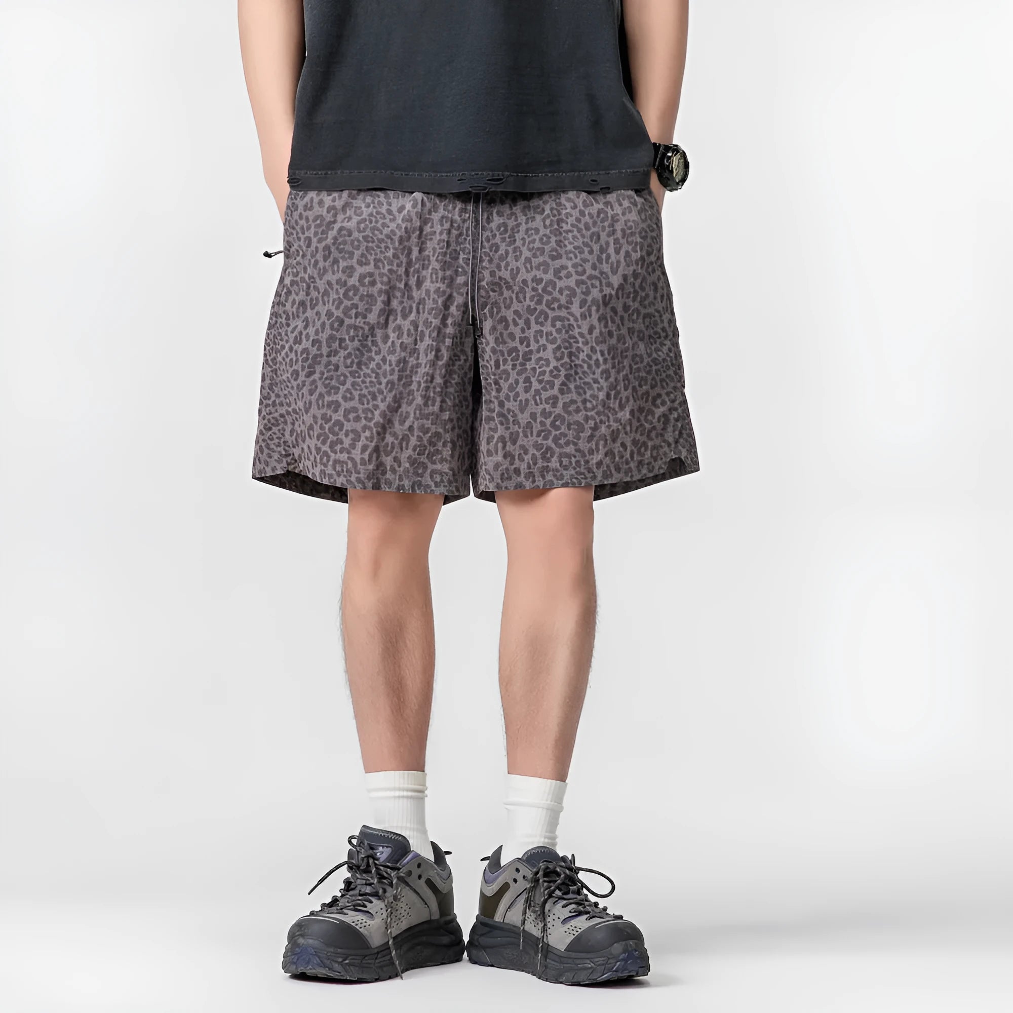 Summer loose leopard print men's cotton blend casual shorts with elastic waist in army green