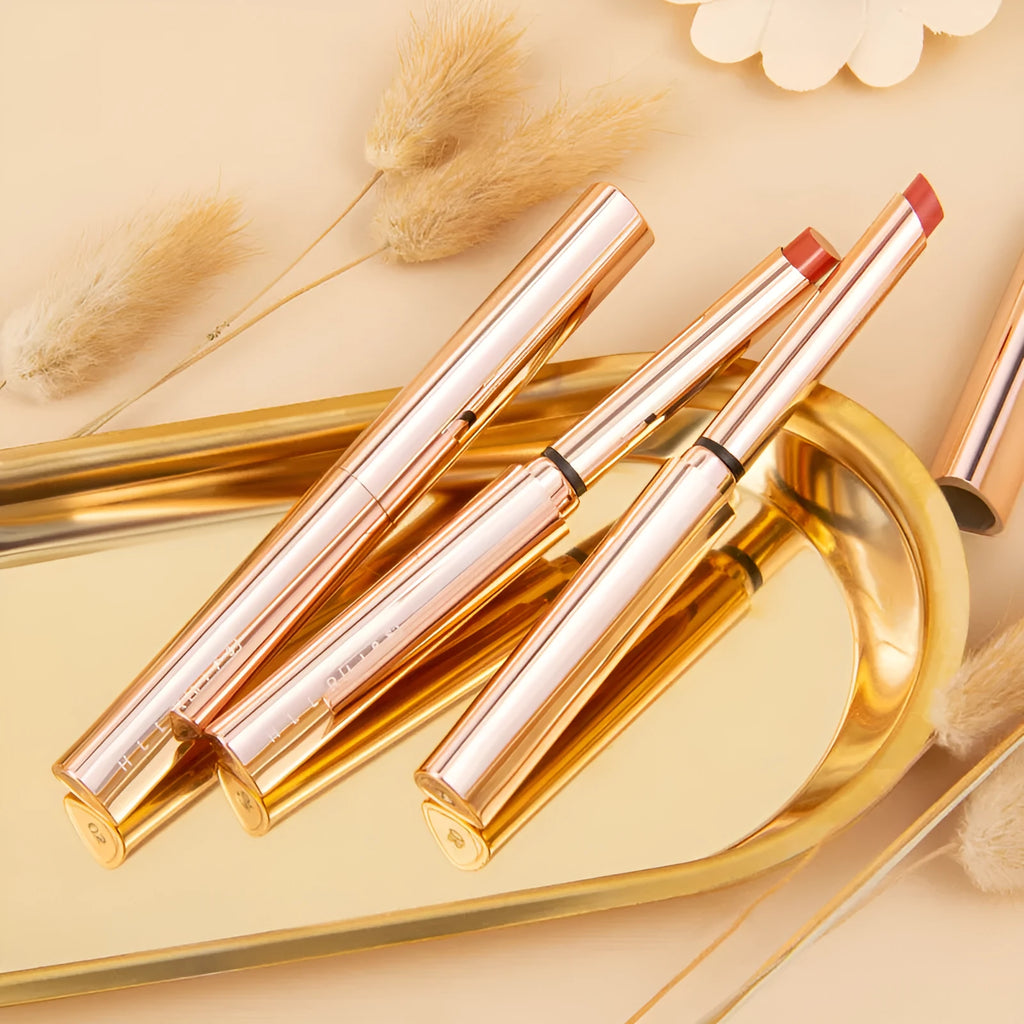 Golden thin tube semi-matte velvet lipstick in six shades, moisturising formula with glycerin and mineral oil.