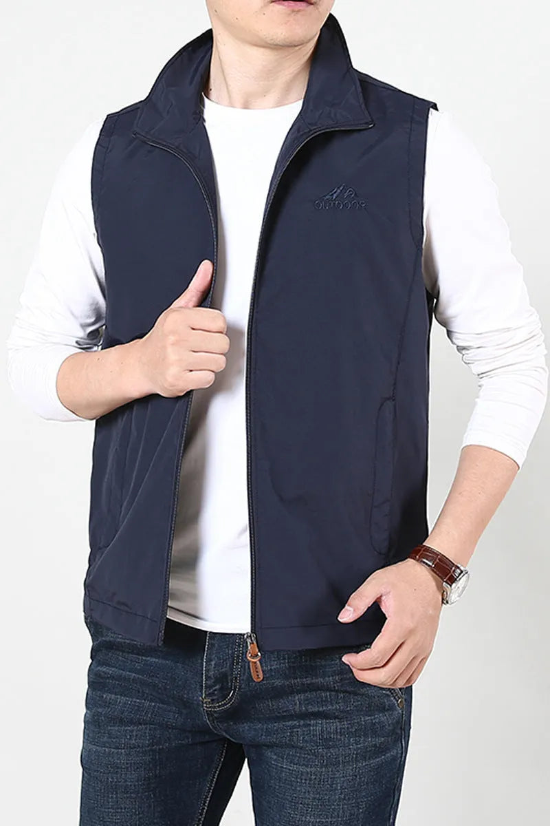 Men's thin waistcoat vest in chemical fibre blend fabric with side seam pockets and nylon lining