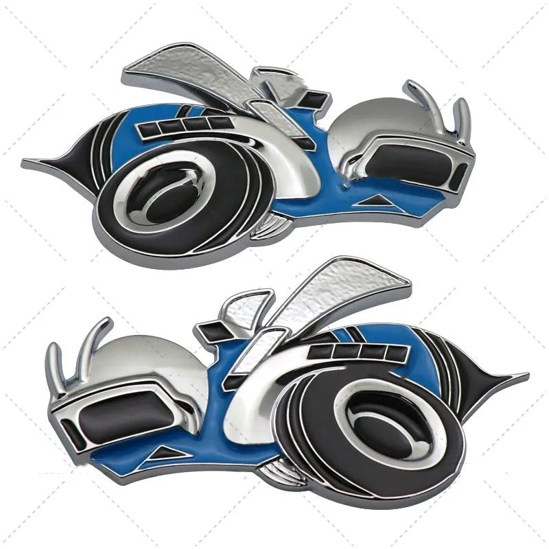 Big Bee zinc alloy car bumper sticker pair in large 11.2 by 6.2 cm size on a vehicle.