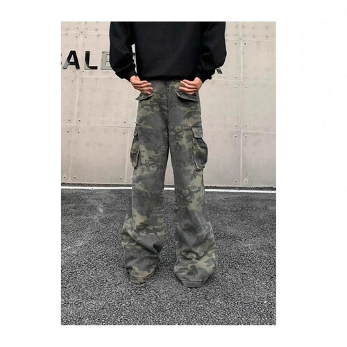 Camouflage K0915 cargo pants with mid-waist fit and S to 3XL sizing