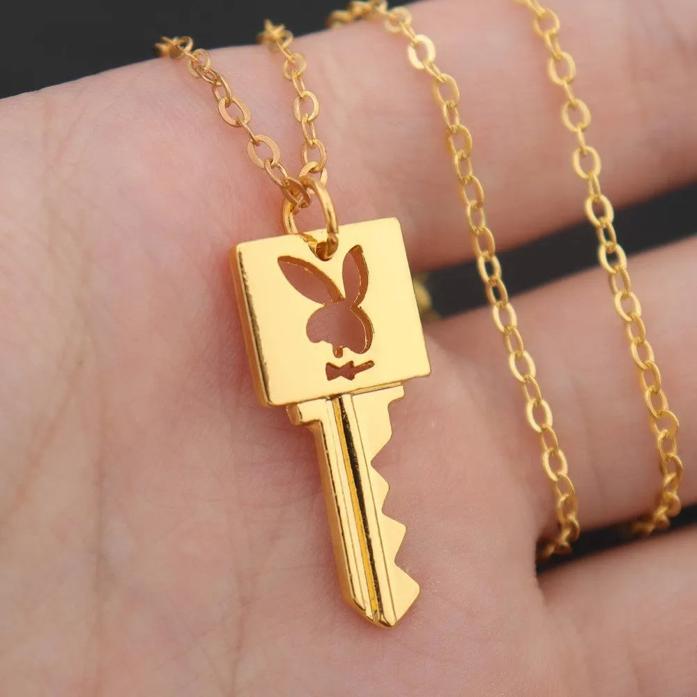 Harajuku shiny alloy rabbit head key lock necklace pendant with electroplated finish and key lock colour option