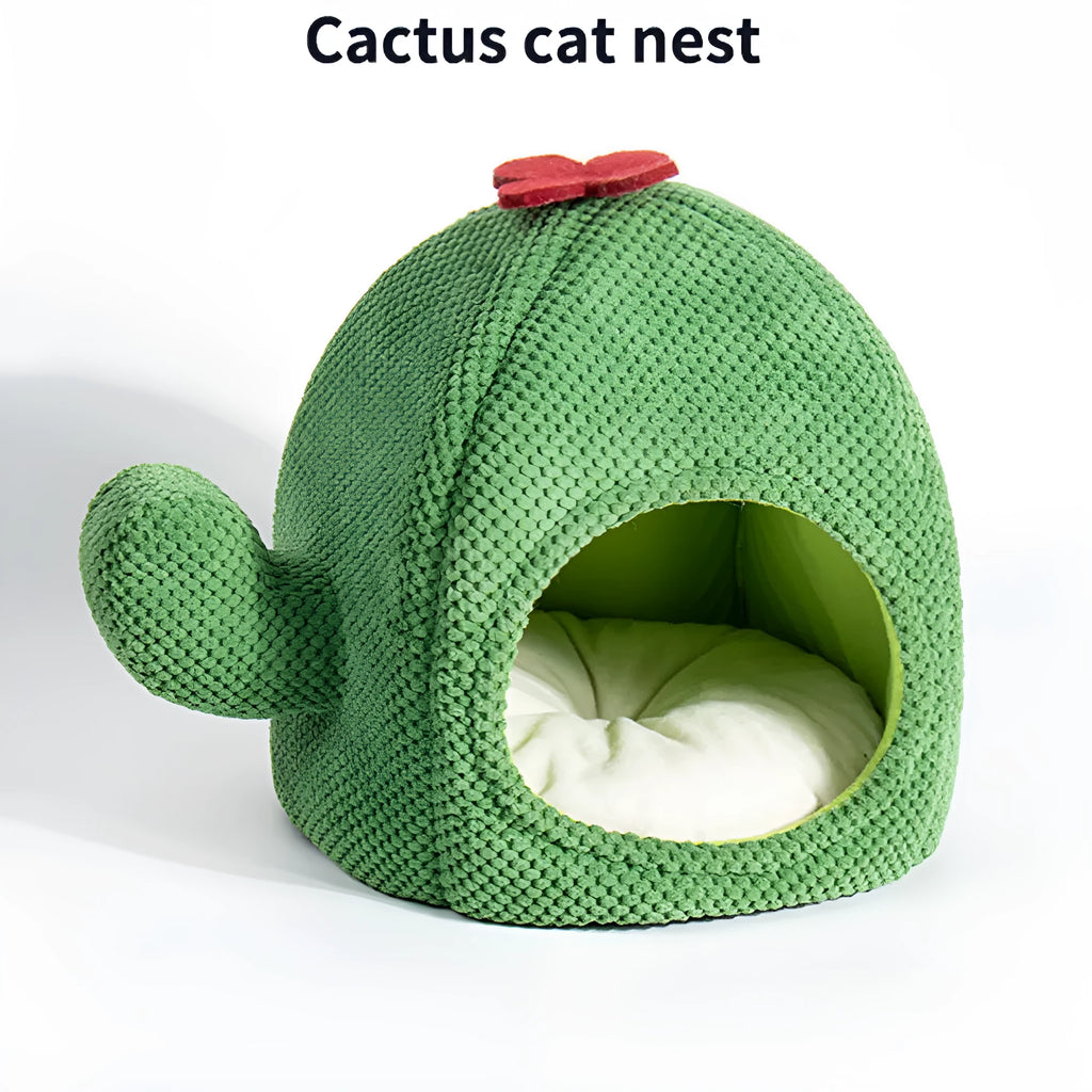 Cactus-shaped enclosed pet bed for cats and small dogs in dark green colour