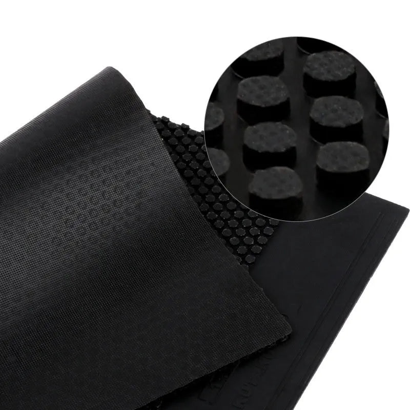 Single sheet of small particle table tennis rubber in red and black colour options