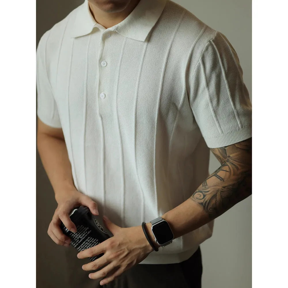 Men's loose fit solid colour basic t-shirt in black and white, pullover style