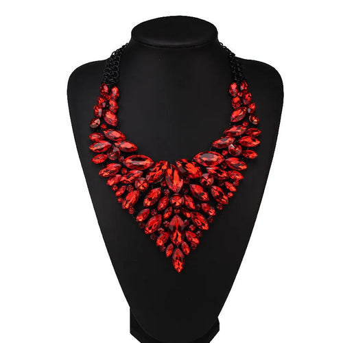 Alloy rhinestone necklace in water drop shape with full diamond inlay on white background