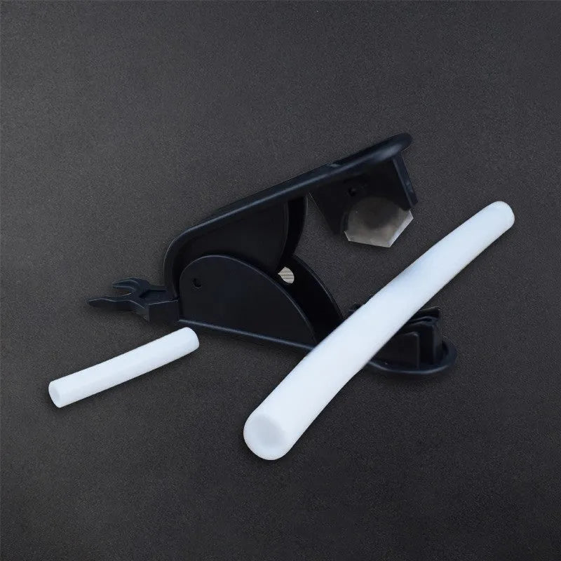 Black portable water purifier tube cutter with stainless steel knife body for household filter pipe