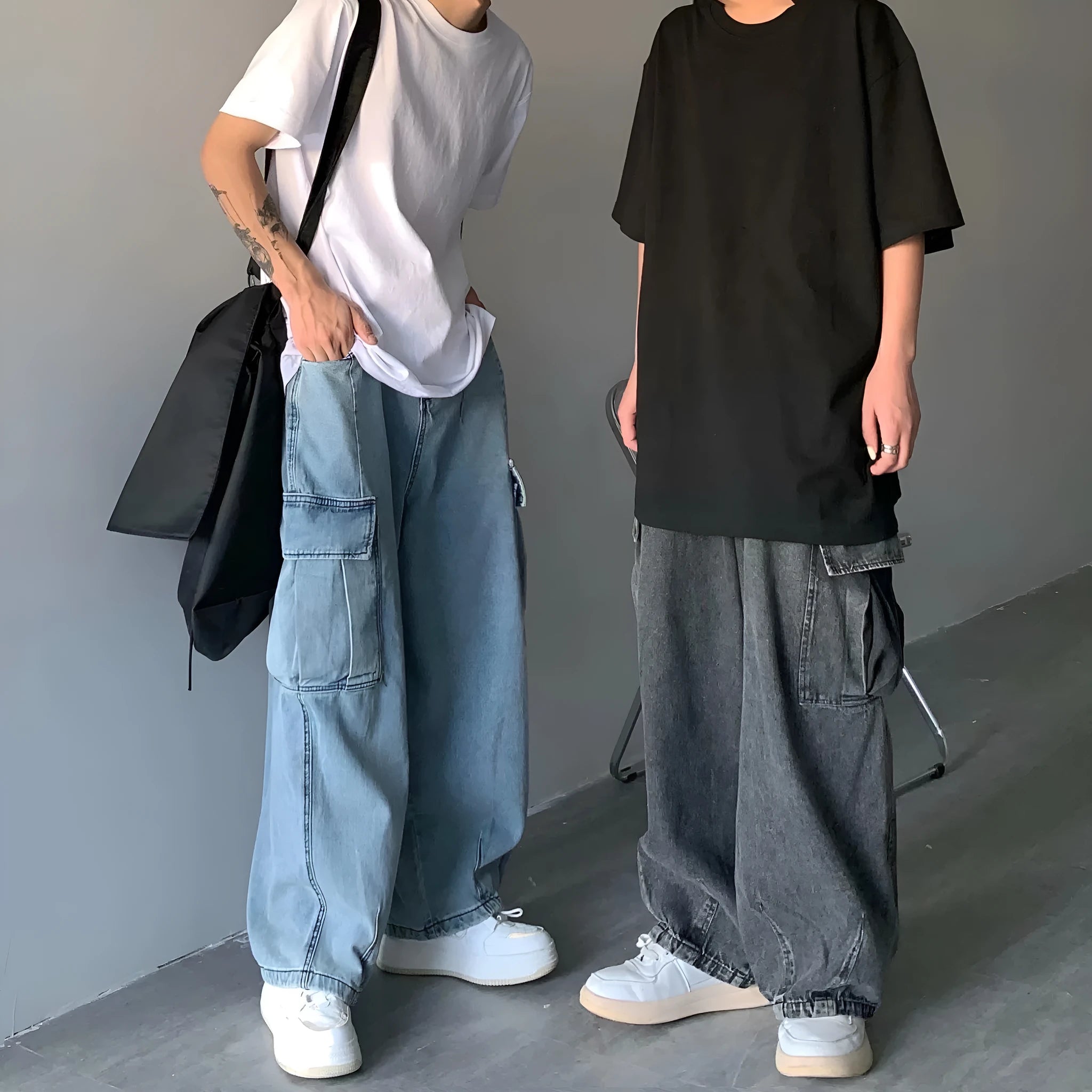 Street retro loose cargo jeans with large pockets, cropped straight-leg, in blue colour