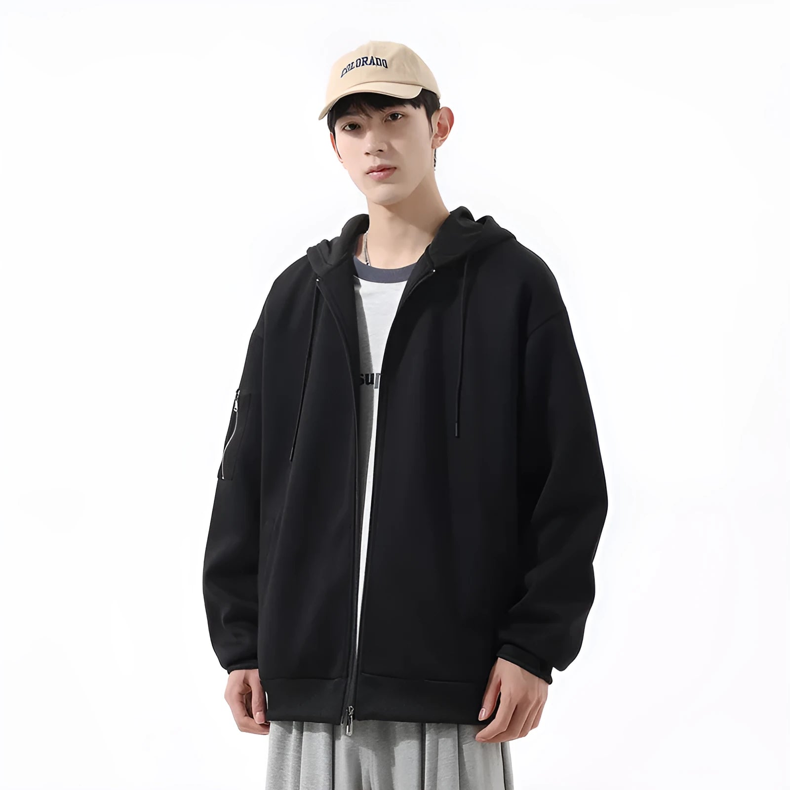 Teenagers loose hooded cardigan in solid colour polyester fibre, available in black, gray, and dark blue