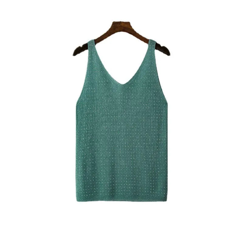 Ice silk knitted V-neck camisole with diamond-encrusted bright thread in apricot colour, slim fit, one size