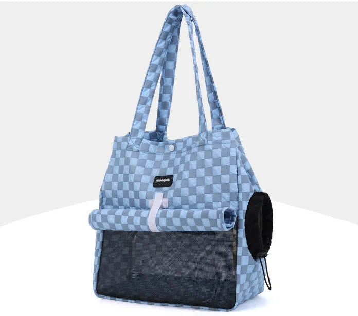 Portable cat bag in bubble composite cloth with shoulder strap, available in four colours