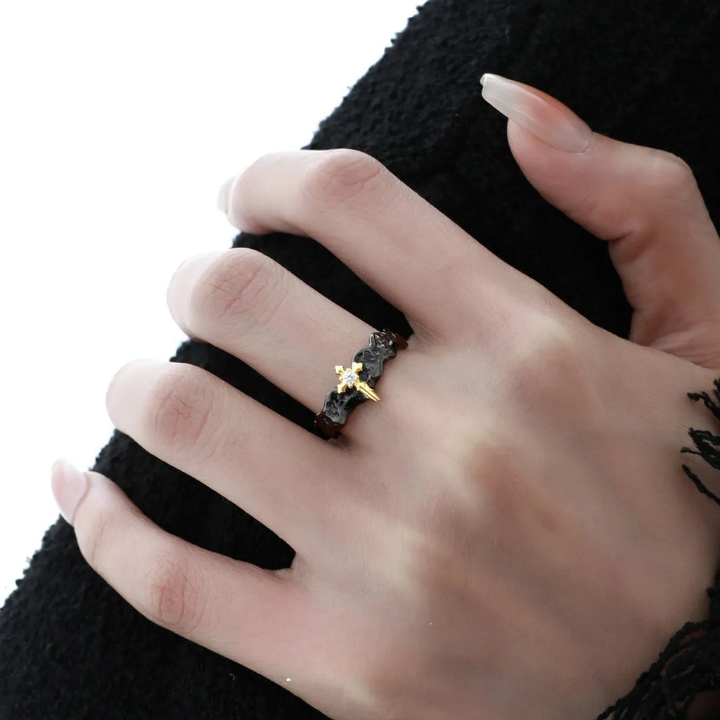 Adjustable opening princess knight couple ring in silver with electroplated finish