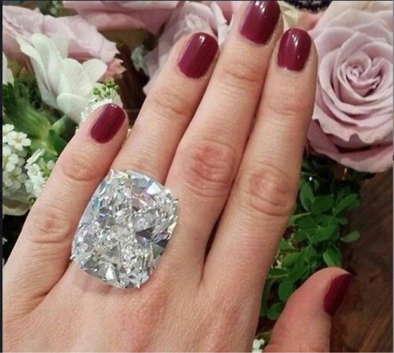 Simple geometric women's alloy ring with inlaid square detail in white gold colour plating.