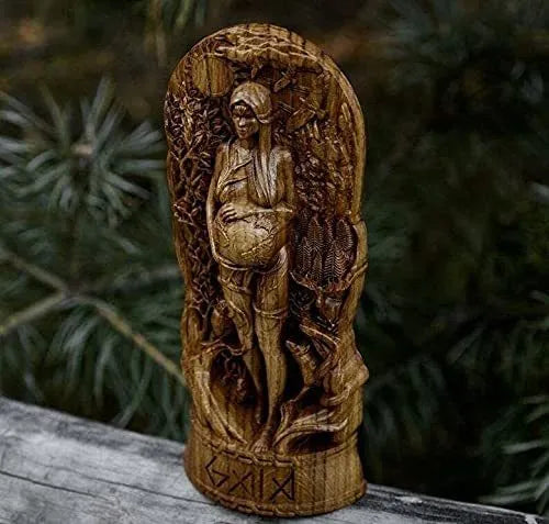Detailed resin statue of a Greek goddess, 22cm tall, for altar or garden decoration.